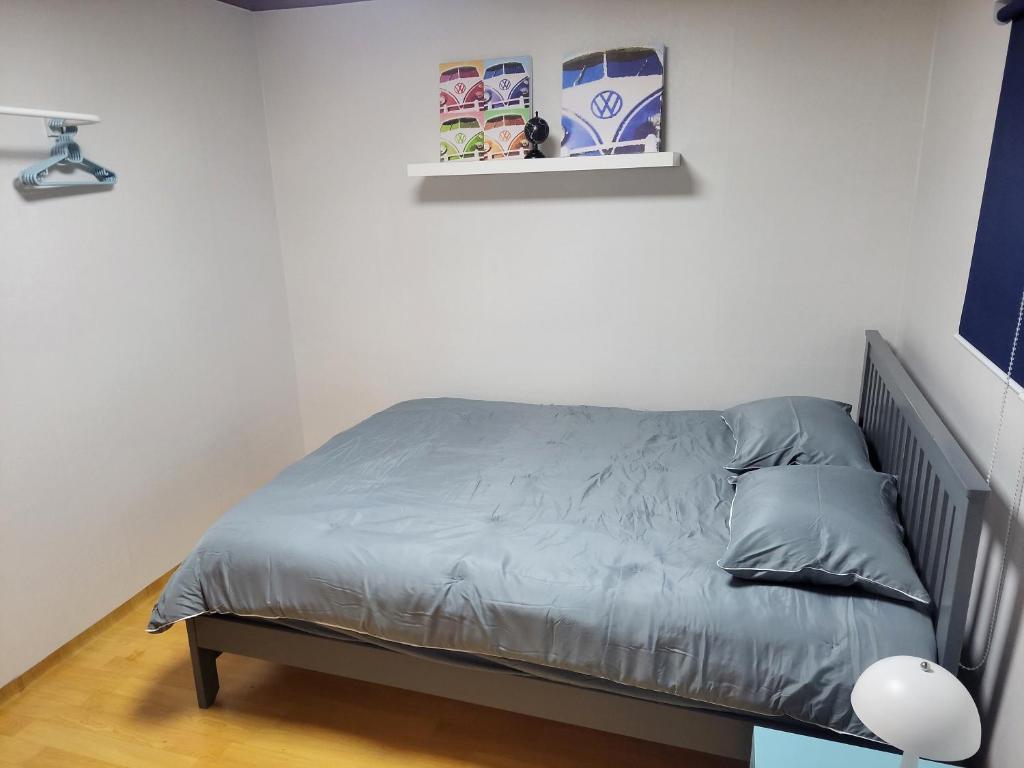 Spacious Master Suite - Modern 2BR in HBC